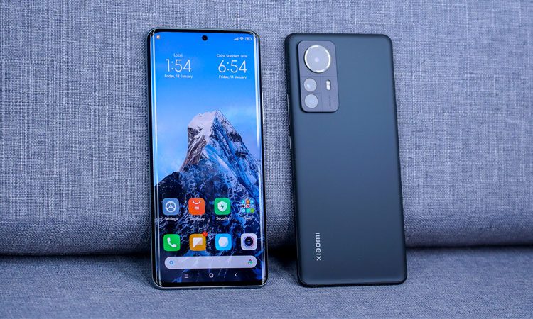 Свежие детали о грядущих флагманах Xiaomi 13 и Xiaomi 13 Pro