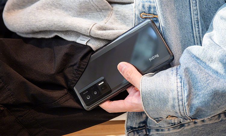 Представленный вчера флагман Redmi K60 Pro показали на живых фото